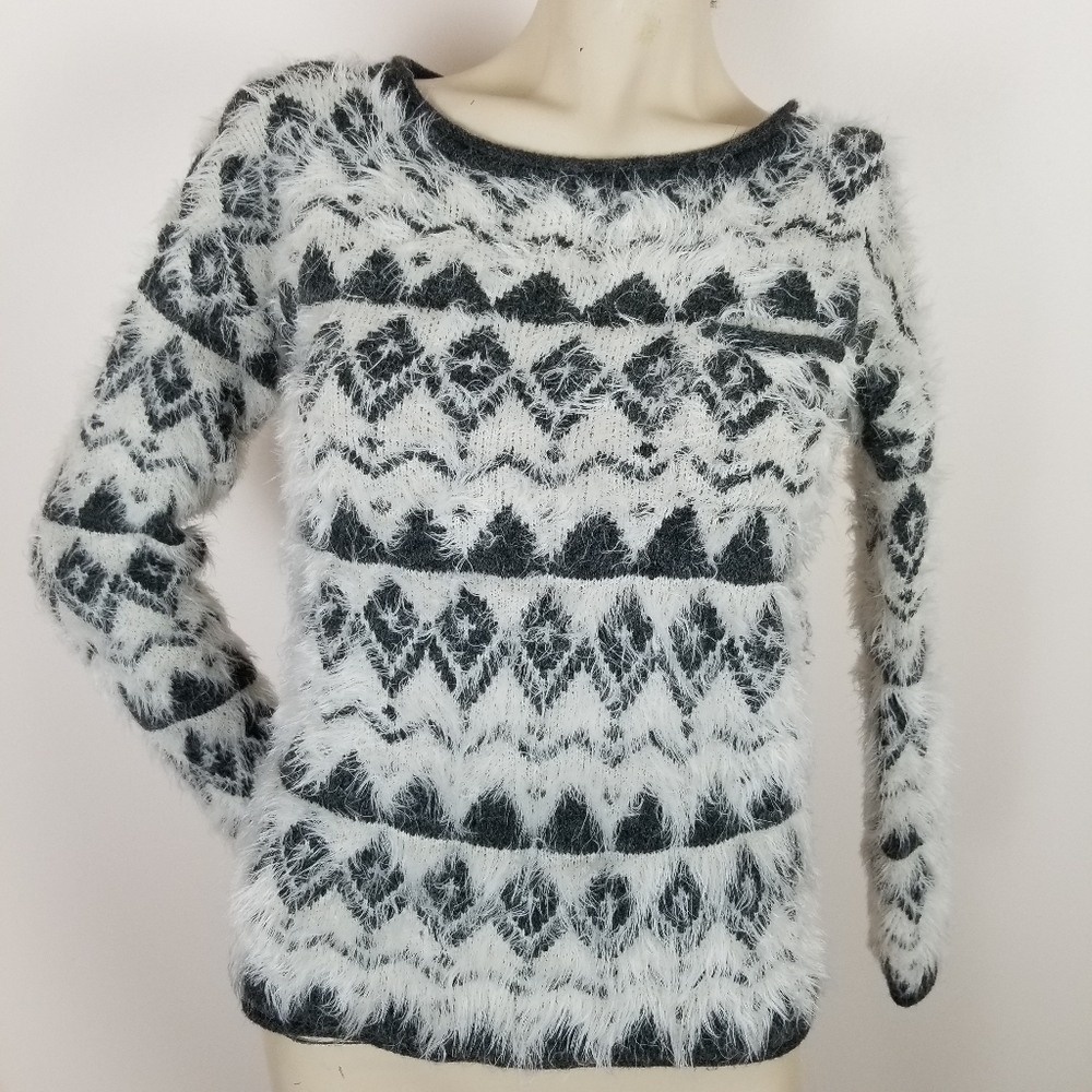 Kadence fuzzy geometric print sweater with pocket